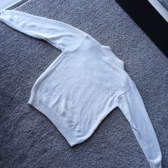 Alfred Dunner Ivory Sweater with Floral Embroidery - Picture 10 of 11